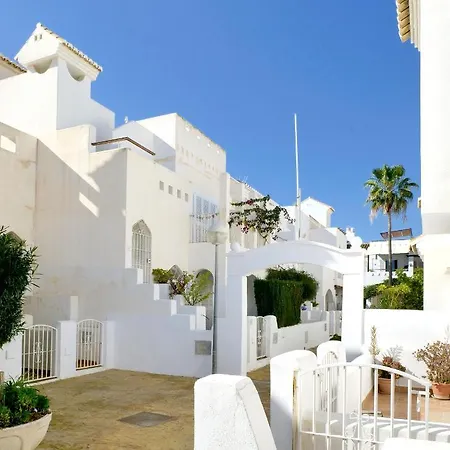 Vera Playa La Medina 公寓 *